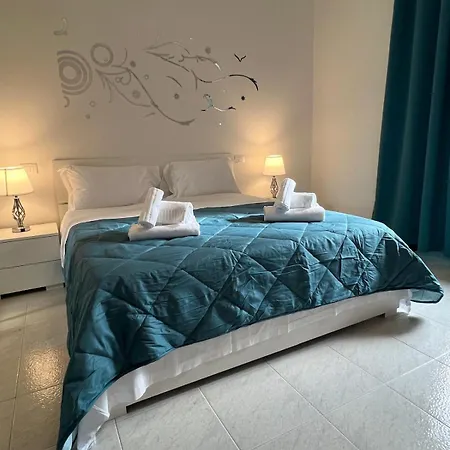 公寓 Mario&elena House *