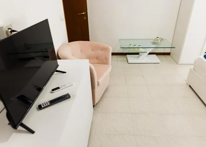 Mario&elena House Апартаменты *